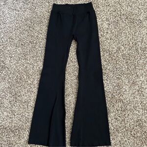 Women’s Black Flare Leggings Yoga Pants